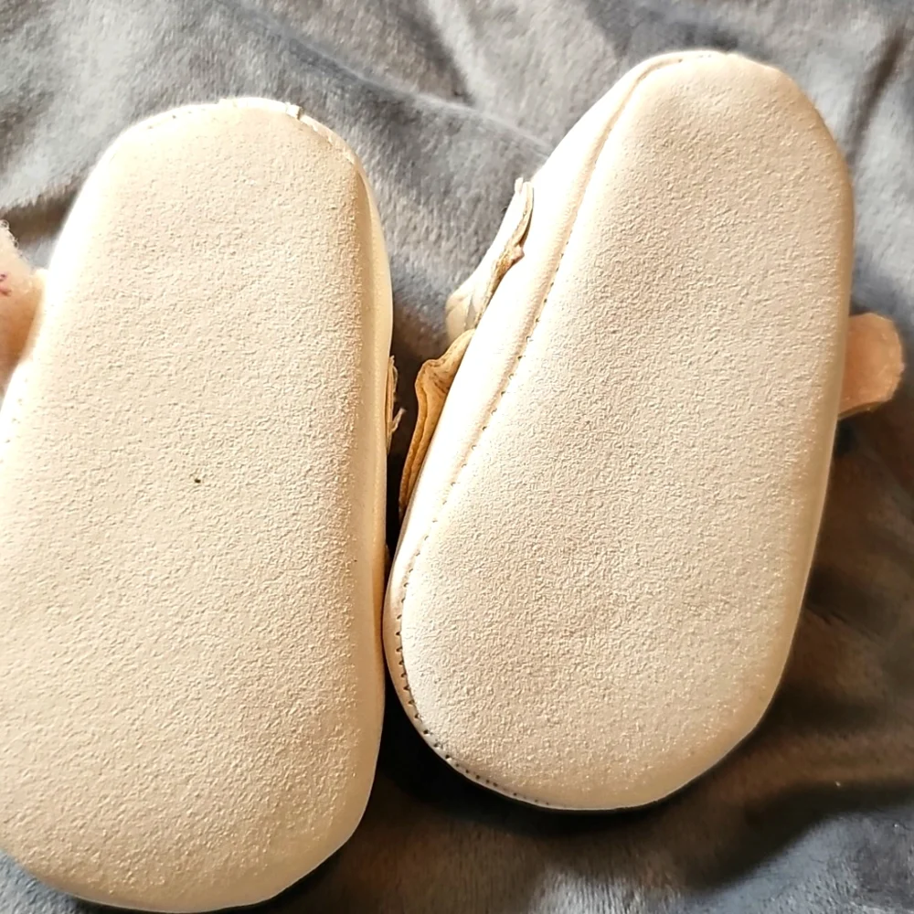 I Three Pair Bundle- Carters Baby Of Mine NB Sandals Cute Adorable NWOT